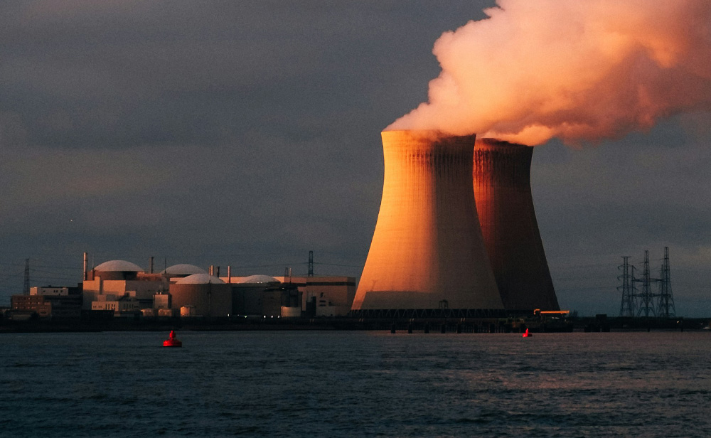 SGSS_Web_Services_Nuclear_01